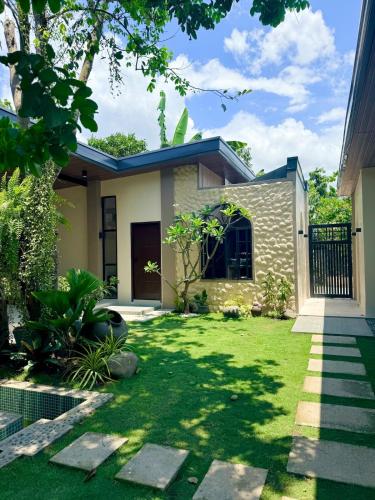 2 Bedroom Villa strong wifi, free parking in Santa Cruz