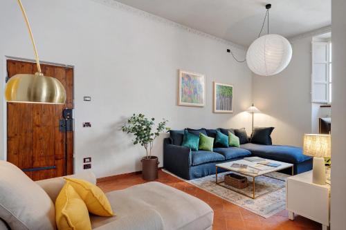 Classy City-center Oasis