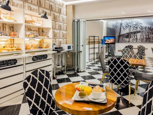 طعام و مشروبات, فندق كوستاسول (Hotel Costasol) in الميريا-كوستا دى الميريا