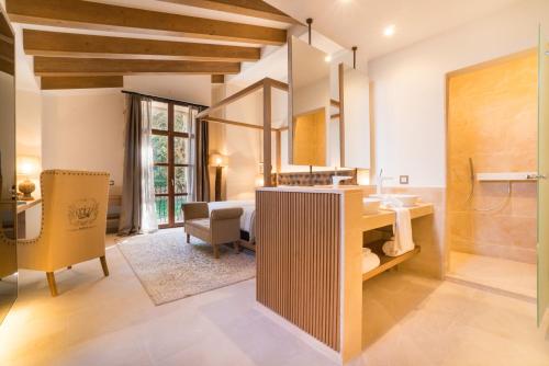 Suite, terrace