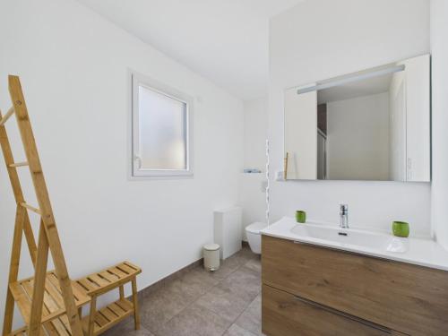 Maison 6 pers tout confort avec jardin - image 3