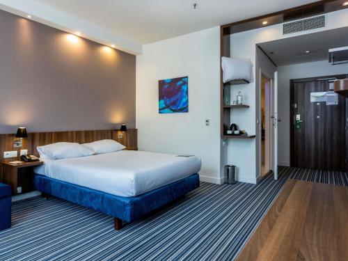 1 double bed