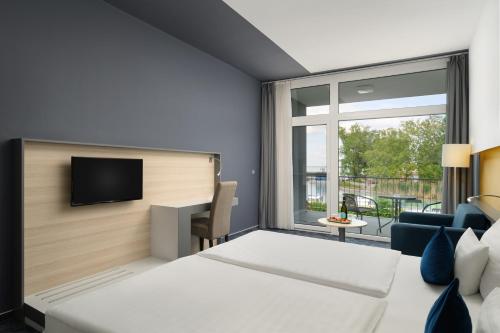 Hotel Yacht Wellness & Business in Шиофок