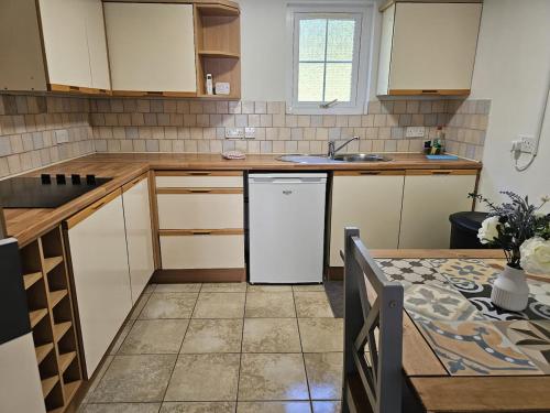 Pittentrail Inn  Rogart Apartment in Edderton