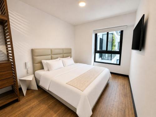 Aparts 4 Days 1 or 2 Bedroom Apartment San Isidro Business Zone 06