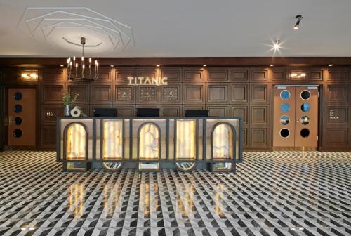 Lobby, Titanic Comfort Kurfurstendamm in Schöneberg