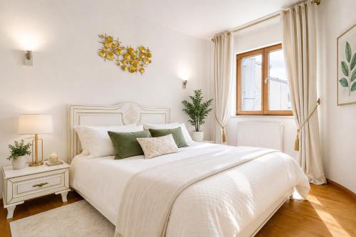 River Deluxe Suite