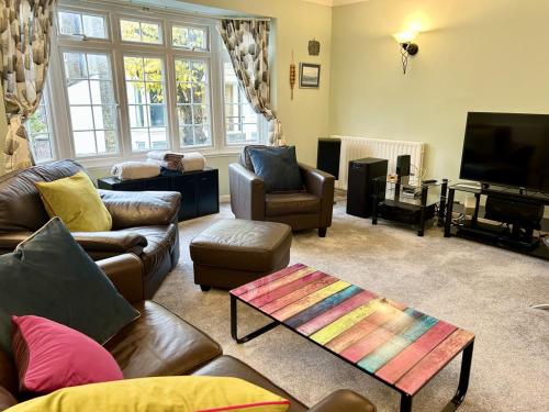 Bayfields house by the Sea, parking, garden, central location 3