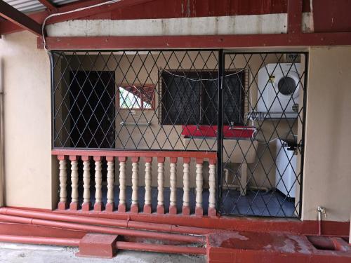 Sunny Home Stay - image 5