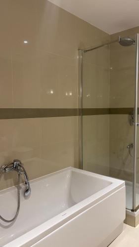 Marsa luxury apartment - image 3