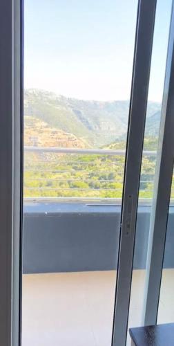 Cozy with Views in Aley