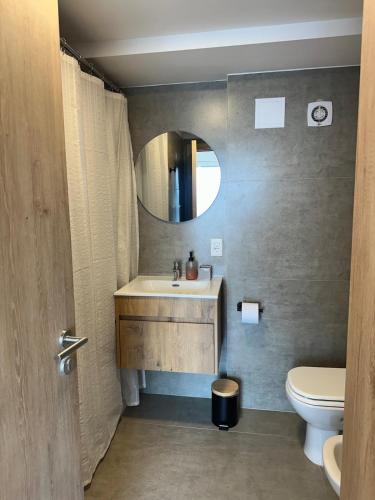 Penthouse a estrenar con amplia terraza - image 3