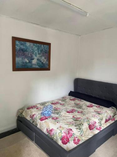 E Convenient, livable, and close to commercial districts近商圈电车大学便利别墅大床房 in Bundoora
