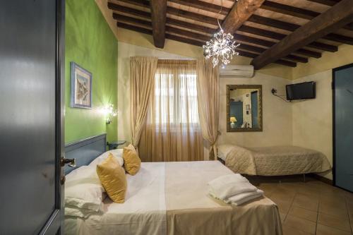 Triple Room room in Il Melograno Agriturismo & SPA