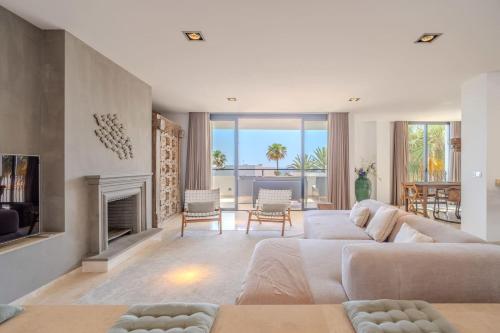 JDG7-Stunning holiday home 100 meters from beach