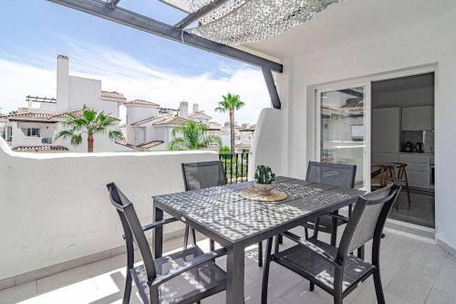 Lnm530 - Great Location With Private Roof Terrace - image 2