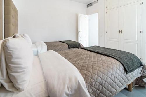 Ab4 - Lovely Holiday Home Walking Distance Beach - image 2