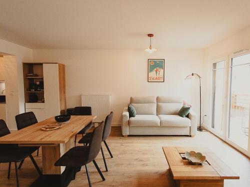 Appartement duplex avec parking - 5 pers. - FR-1-883-28