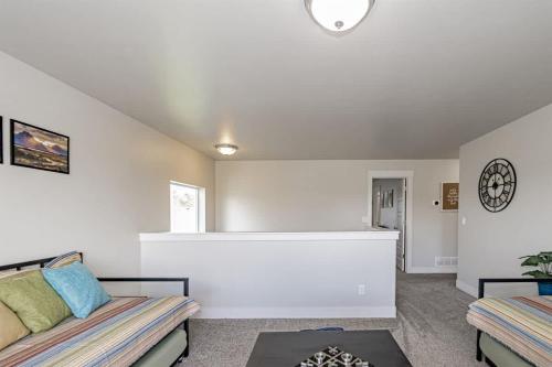 Fasiliti, Private Rexburg 5 Bedroom Home with Bonus Loft The in Rexburg (ID)
