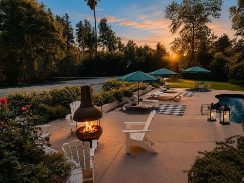 Luxury Ojai Escape Pool, Jacuzzi & Tennis Court in Ojai