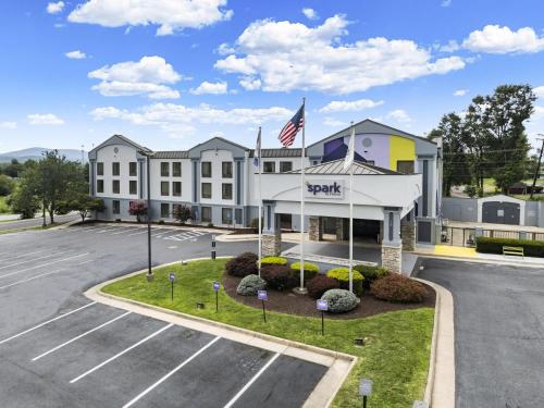 Spark by Hilton Waynesboro