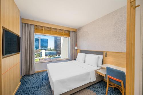Holiday Inn Express Hyderabad Banjara Hills By IHG in Hyderabad