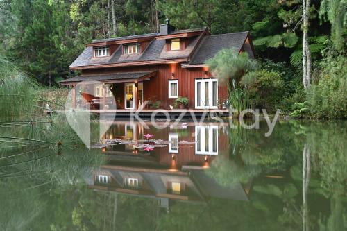 Taman Wisata Bougenville by Kozystay, Bandung
