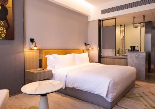 1 queen bed