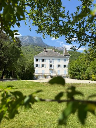 Domaine Clairfontaine Noyarey - Suites Junior 4