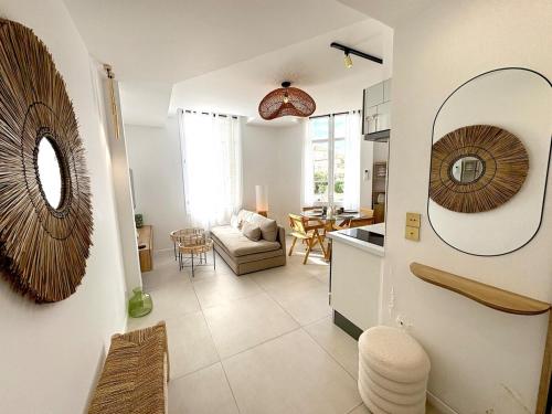 Appartement 2 chambres rénové à cannes