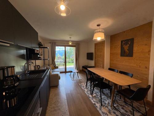 Appartement neuf 6 pers Les Saisies, terrasse, parking - FR-1-293-267