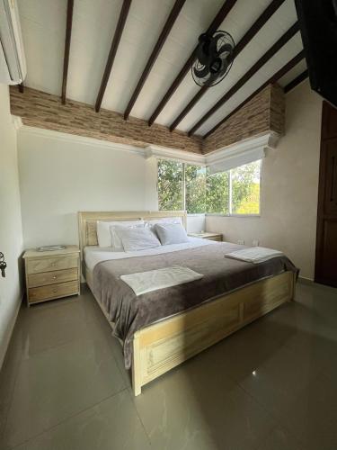 Casa espectacular en conjunto con piscina