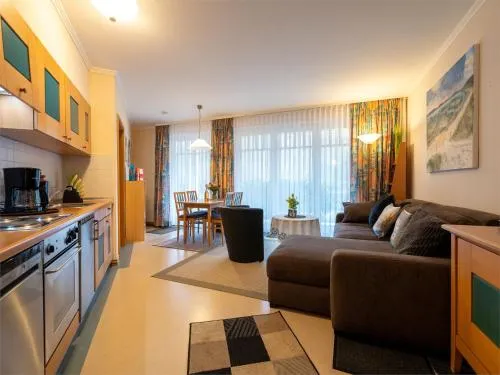 Dünenpark Binz - Komfort Ferienwohnung mit 1 Schlafzimmer und Terrasse im Erdgeschoss 002 in Binz, Deutschland