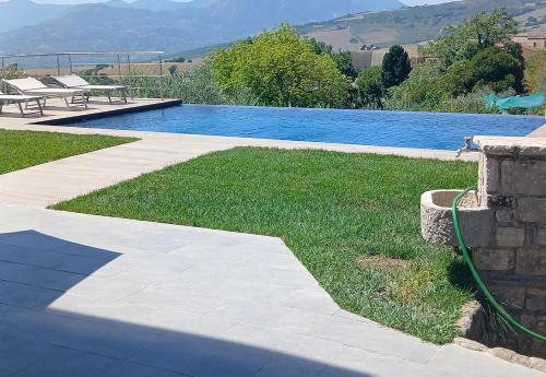 Bazén, Villa STEFY in Fragneto Monforte