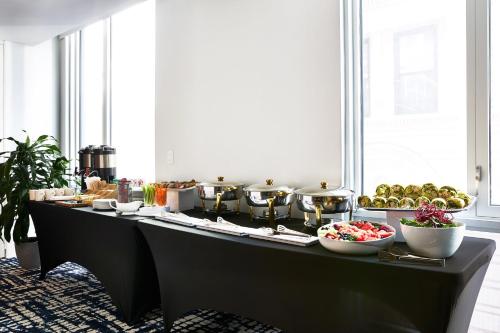Sala de reunió / Saló de ball, Hotel Indigo NYC Financial District By IHG in Districte Financer
