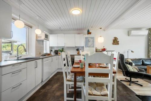 6620 Hvide Sande - Bjerregårdsvej 1