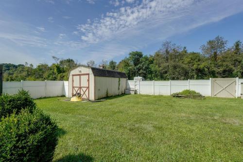 Hudson Valley Duplex: Hike, Sip + Explore! in Milton (NY)