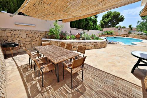 Estrella Polar - pvt pool & panoramic view villa in Moraira - image 3