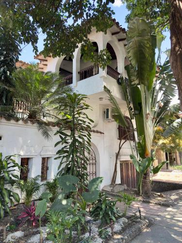Apartment in Colonial House I Laureles I Quiet Street, Medellín