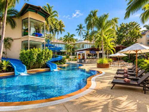 Swimming pool, Holiday Inn Resort Phuket Surin Beach By IHG in Surin