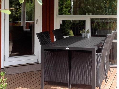 person holiday home in Hadsund