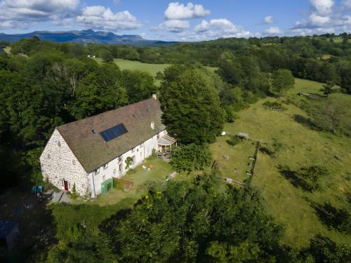 Exterior view, Gite Domaine de Bos in Cros (Auvergne)