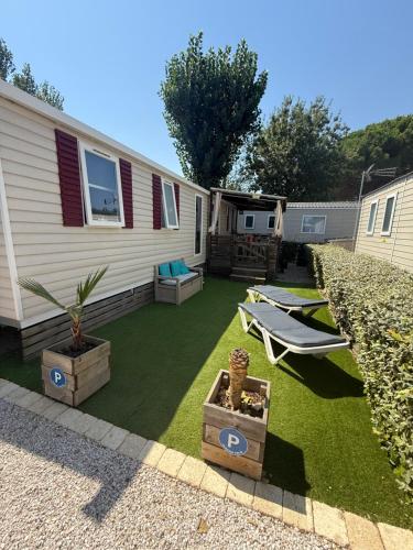 La Carabasse 4 étoiles Mobilhome 6 personnes, 3 chambres tout confort