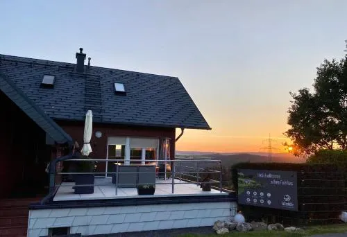 Ferienwohnung Falkenblick OG im FH Falkenhöhe in Meuselbach-Schwarzmühle, Deutschland