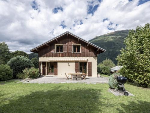 Chalet Tannuaz - 4 Bedrooms - Quiet area - By Cozee Rentals