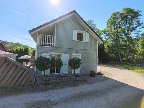 le chalet du bout du lac