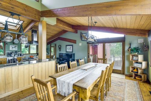 6,000-Sq-Ft Estate in Delaware River Valley in Frenchtown (NJ)