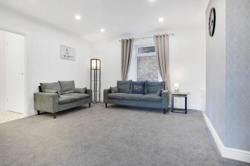 Dean St Retreat Cosy Urban Escape Sleeps 5 in Hexham