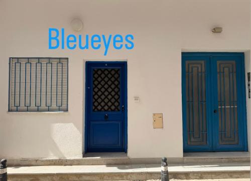 Blueyes in La Marsa