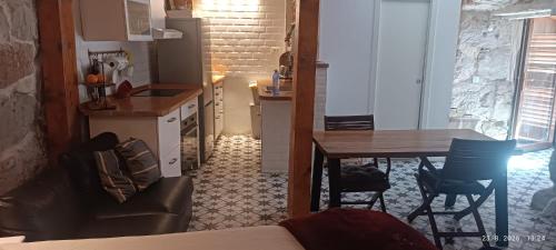 Charming Central Home Room Type - One-Bedroom Apartment